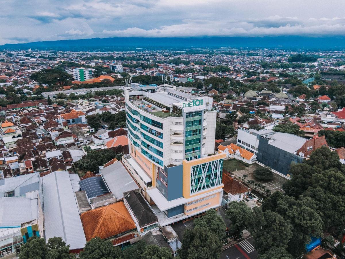 The 1O1 Malang Oj Hotel Exterior photo